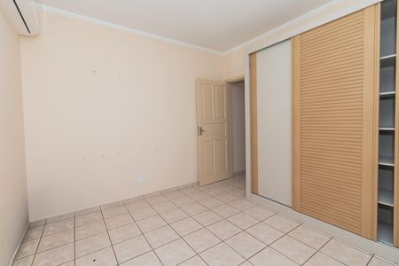 Quarto 1 de casa à venda com 2 quartos, 82m² em Jardim Humaita, São Paulo