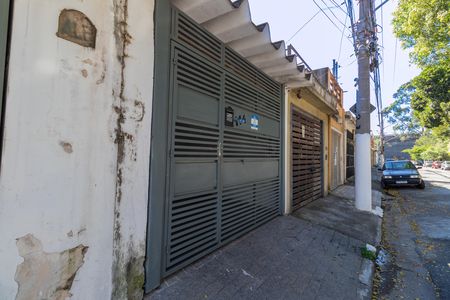 Fachada de casa à venda com 2 quartos, 82m² em Jardim Humaita, São Paulo