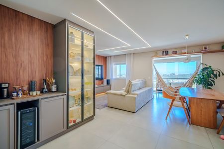 Sala de apartamento à venda com 3 quartos, 108m² em Vila Pirajussara, São Paulo