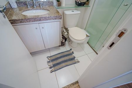 Banheiro da Suíte de apartamento à venda com 3 quartos, 108m² em Vila Pirajussara, São Paulo