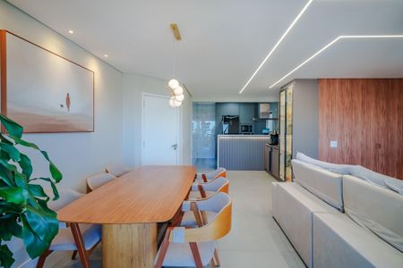 Sala de apartamento à venda com 3 quartos, 108m² em Vila Pirajussara, São Paulo