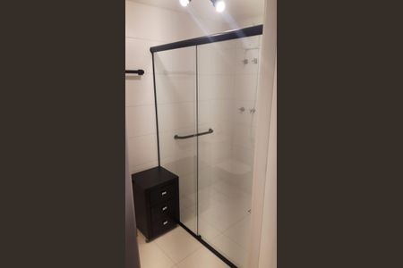 Banheiro  de kitnet/studio à venda com 1 quarto, 26m² em Vila Clementino, São Paulo