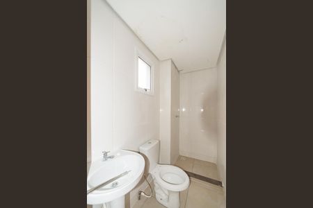 Banheiro de apartamento para alugar com 1 quarto, 36m² em Formoza, Alvorada