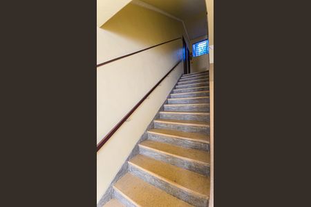 Escada de apartamento para alugar com 1 quarto, 40m² em Quintino Bocaiúva, Rio de Janeiro