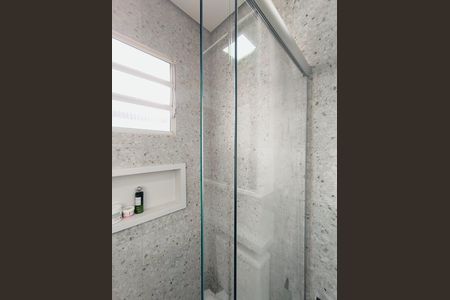 Casa de condomínio para alugar com 147m², 4 quartos e 2 vagas