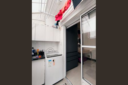 Casa de condomínio para alugar com 147m², 4 quartos e 2 vagas
