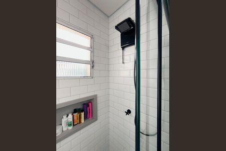 Casa de condomínio para alugar com 147m², 4 quartos e 2 vagas