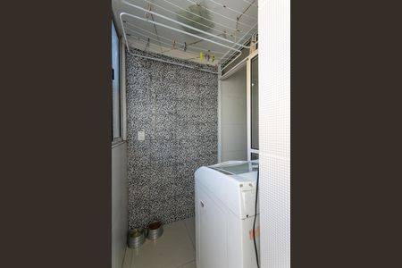 Área de Serviço  de apartamento à venda com 3 quartos, 73m² em Cidade Antônio Estêvão de Carvalho, São Paulo