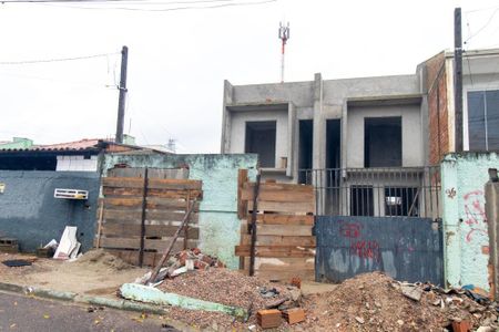 Fachada de casa à venda com 1 quarto, 75m² em Campo de Santana, Curitiba