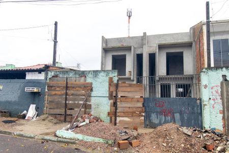 Fachada de casa à venda com 1 quarto, 75m² em Campo de Santana, Curitiba