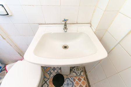 Studio para alugar com 30m², 1 quarto e sem vaga Studio para alugar com 30m², 1 quarto e sem vagaBanheiro