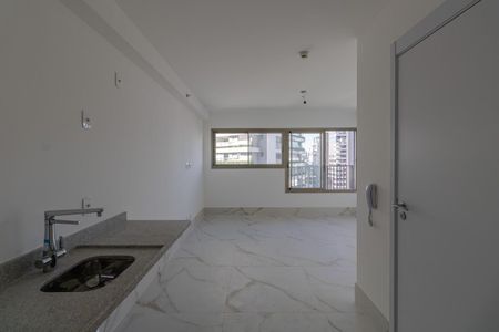 Kitnet/Studio à venda com 1 quarto, 31m² em Indianópolis, São Paulo