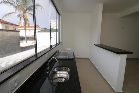 Cozinha de apartamento para alugar com 1 quarto, 38m² em Vila Prudente, São Paulo