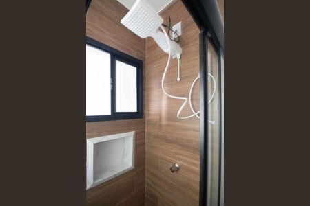 Banheiro de apartamento à venda com 2 quartos, 35m² em Vila Isolina Mazzei, São Paulo
