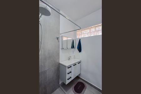 Casa à venda com 150m², 1 quarto e 2 vagas Casa à venda com 150m², 1 quarto e 2 vagasBanheiro da Suíte