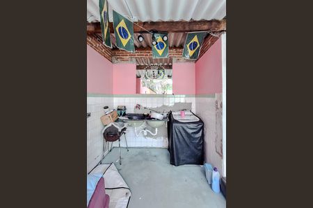 Casa à venda com 150m², 1 quarto e 2 vagas Casa à venda com 150m², 1 quarto e 2 vagasÁrea de Serviço