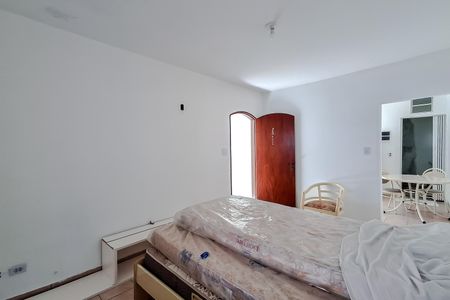 Casa à venda com 150m², 1 quarto e 2 vagas Casa à venda com 150m², 1 quarto e 2 vagasQuarto (Casa 2)