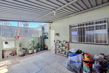 Casa à venda com 150m², 1 quarto e 2 vagas Casa à venda com 150m², 1 quarto e 2 vagasGaragem