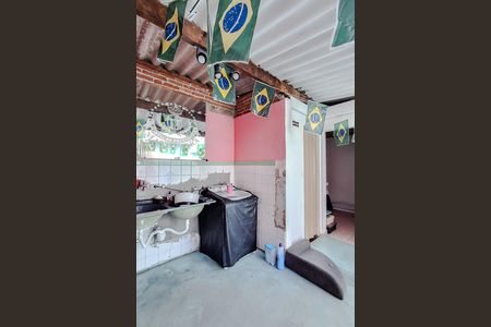 Casa à venda com 150m², 1 quarto e 2 vagas Casa à venda com 150m², 1 quarto e 2 vagasÁrea de Serviço