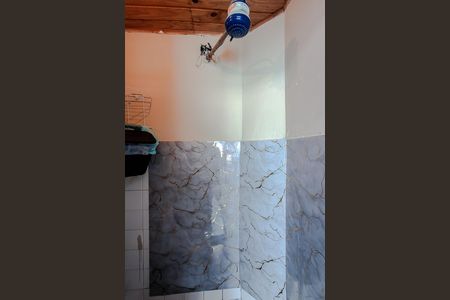 Casa à venda com 150m², 1 quarto e 2 vagas Casa à venda com 150m², 1 quarto e 2 vagasBanheiro de serviço