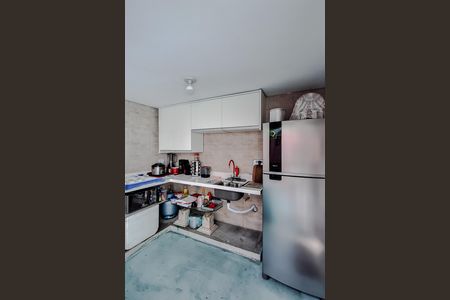 Casa à venda com 150m², 1 quarto e 2 vagas Casa à venda com 150m², 1 quarto e 2 vagasCozinha