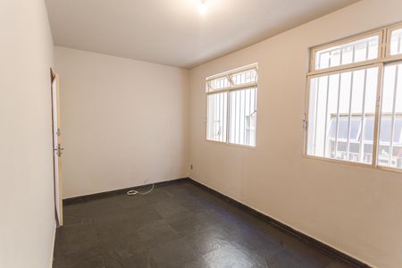 Apartamento à venda com 70m², 3 quartos e 1 vaga Apartamento à venda com 70m², 3 quartos e 1 vagaSala