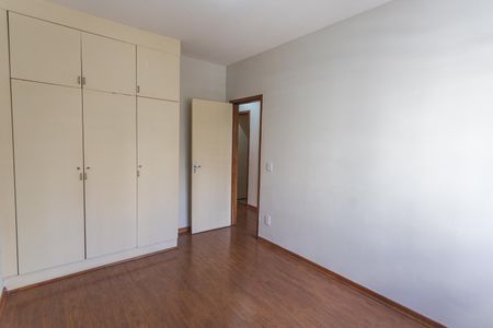 Apartamento à venda com 70m², 3 quartos e 1 vaga Apartamento à venda com 70m², 3 quartos e 1 vagaQuarto