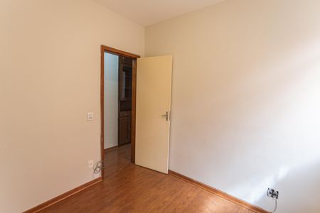 Apartamento à venda com 70m², 3 quartos e 1 vaga Apartamento à venda com 70m², 3 quartos e 1 vagaQuarto 2