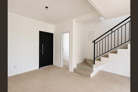 Sala de casa de condomínio à venda com 2 quartos, 89m² em Medeiros, Jundiaí
