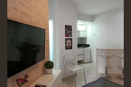 Apartamento à venda com 28m², 1 quarto e 1 vaga Apartamento à venda com 28m², 1 quarto e 1 vagaSala