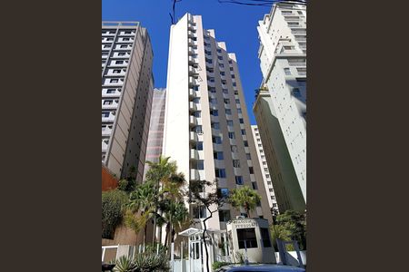Apartamento à venda com 28m², 1 quarto e 1 vaga Apartamento à venda com 28m², 1 quarto e 1 vagaFachada