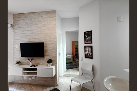 Apartamento à venda com 28m², 1 quarto e 1 vaga Apartamento à venda com 28m², 1 quarto e 1 vagaSala
