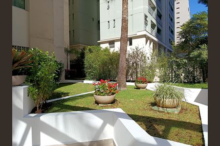 Apartamento à venda com 28m², 1 quarto e 1 vaga Apartamento à venda com 28m², 1 quarto e 1 vagaJardim