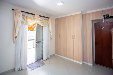 Casa para alugar com 150m², 3 quartos e 1 vagaQuarto Suíte