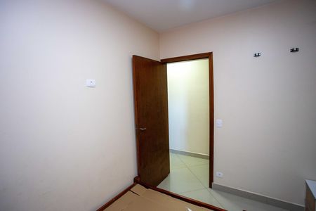 Quarto 2 de casa para alugar com 3 quartos, 150m² em Taboão, Diadema