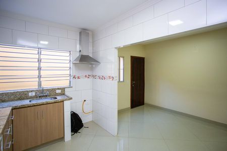 Casa para alugar com 150m², 3 quartos e 1 vagaCozinha
