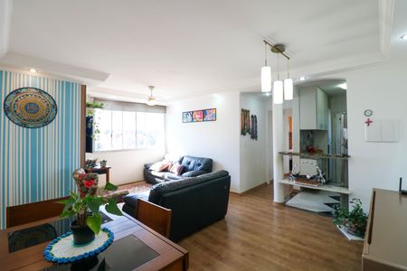 Apartamento para alugar com 2 quartos, 60m² em Jardim Santa Josefina, São Paulo