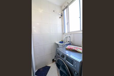 Área de Serviço de apartamento para alugar com 2 quartos, 60m² em Jardim Santa Josefina, São Paulo