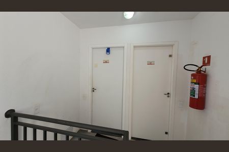 Apartamento para alugar com 46m², 2 quartos e sem vaga Apartamento para alugar com 46m², 2 quartos e sem vagaLockbox
