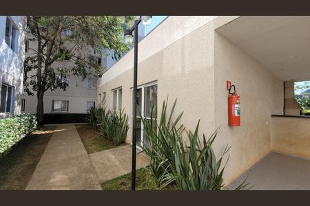 Apartamento para alugar com 46m², 2 quartos e sem vaga Apartamento para alugar com 46m², 2 quartos e sem vagaÁrea comum - Salão de festas