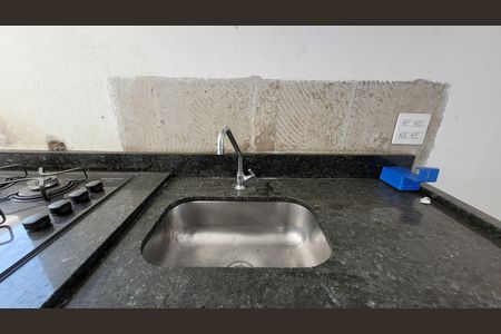 Cozinha de apartamento para alugar com 2 quartos, 46m² em Jardim das Oliveiras, Itaquaquecetuba