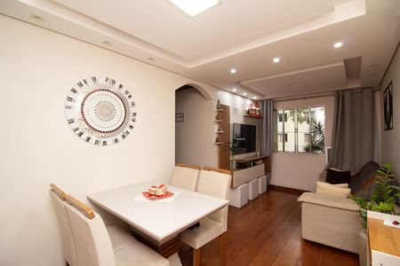 Apartamento à venda com 2 quartos, 60m² em Vila Nossa Senhora de Fatima, Guarulhos