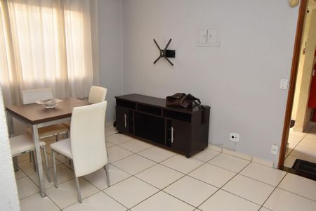 Sala de apartamento para alugar com 2 quartos, 52m² em Vila Santana I, Jundiaí