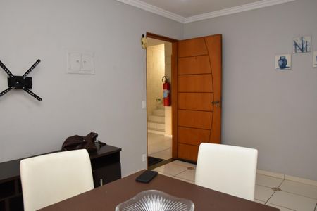 Sala de apartamento para alugar com 2 quartos, 52m² em Vila Santana I, Jundiaí