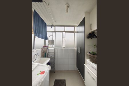Apartamento à venda com 56m², 2 quartos e 1 vagaÁrea de serviço 