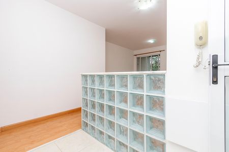 Cozinha de apartamento para alugar com 3 quartos, 75m² em Jardim Aeroporto, São Paulo