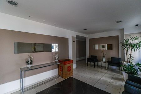 Hall de Entrada de apartamento para alugar com 3 quartos, 75m² em Jardim Aeroporto, São Paulo