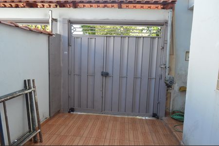 Garagem de casa para alugar com 4 quartos, 240m² em Parque Anhanguera, Ribeirão Preto