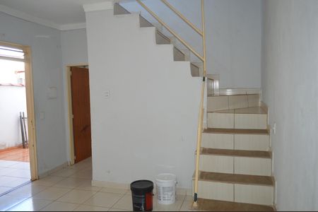 Sala de casa para alugar com 4 quartos, 240m² em Parque Anhanguera, Ribeirão Preto