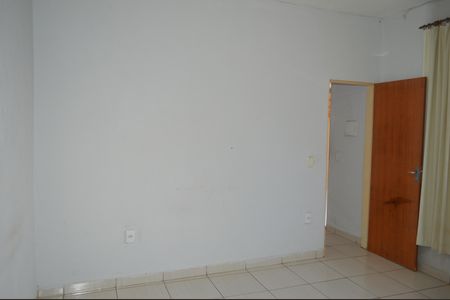 Casa para alugar com 240m², 4 quartos e 2 vagasSuíte 1